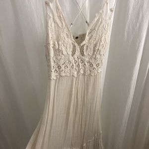 Free People White lace dress 🤍